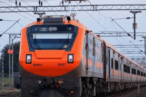 Vande Sadharan Express Train Completes Trial Run From Mumbai to Ahmedabad. (Photo: Wikipedia)